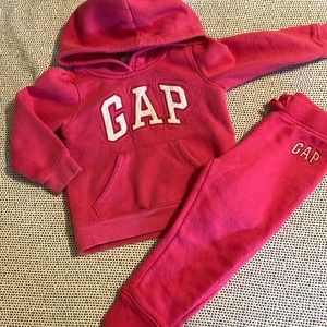 Pink GAP jogging suit